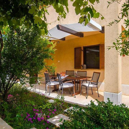 Apartments Buic Vinkuran Bagian luar foto