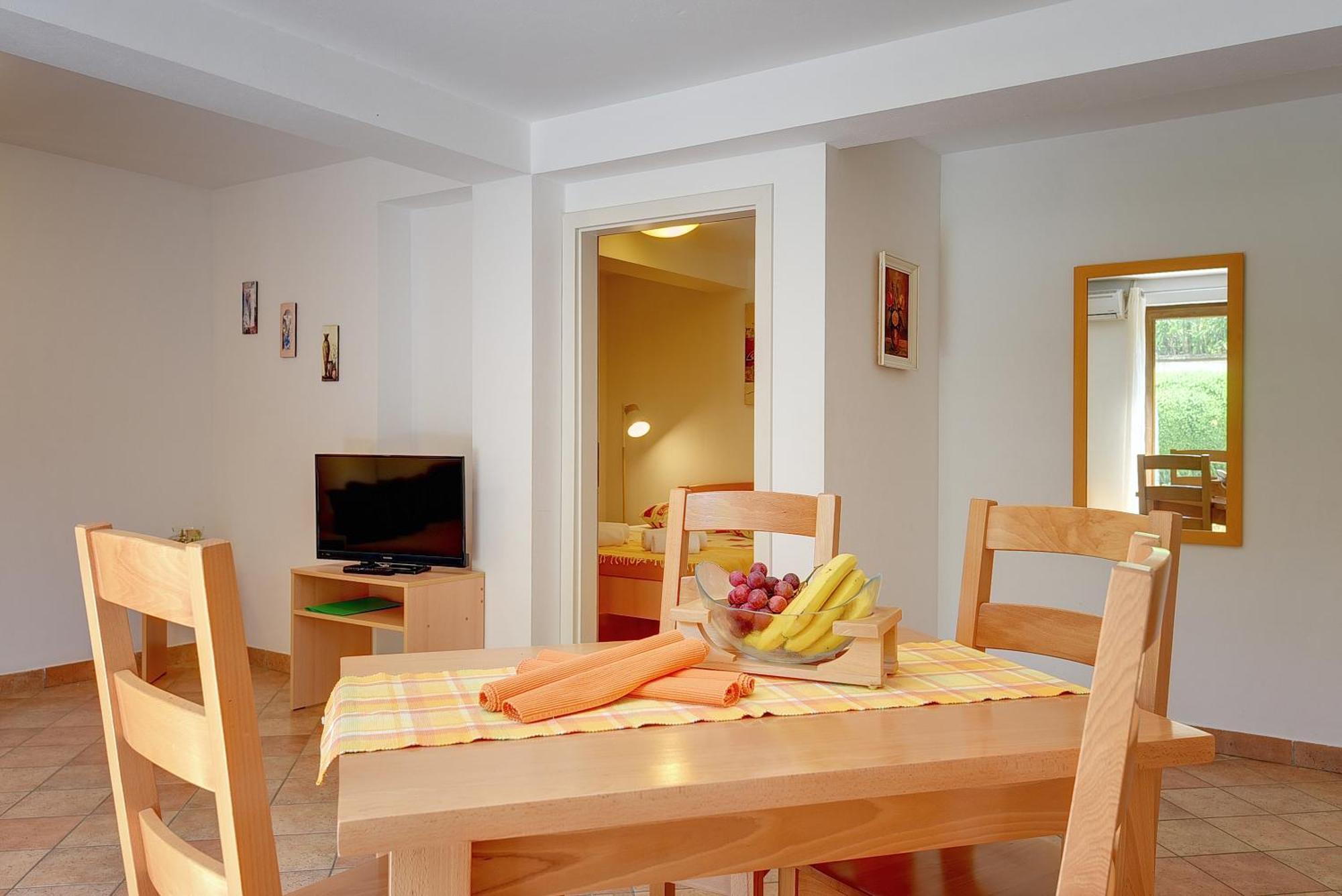 Apartments Buic Vinkuran Bagian luar foto