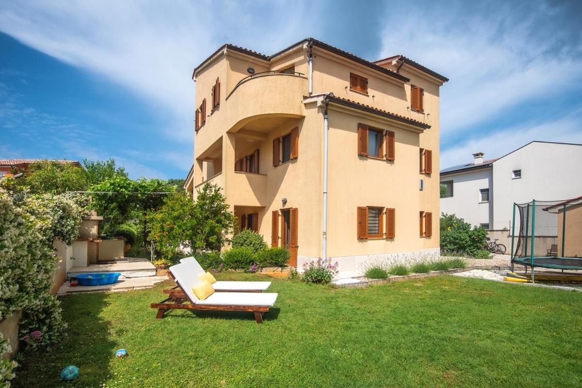 Apartments Buic Vinkuran Bagian luar foto