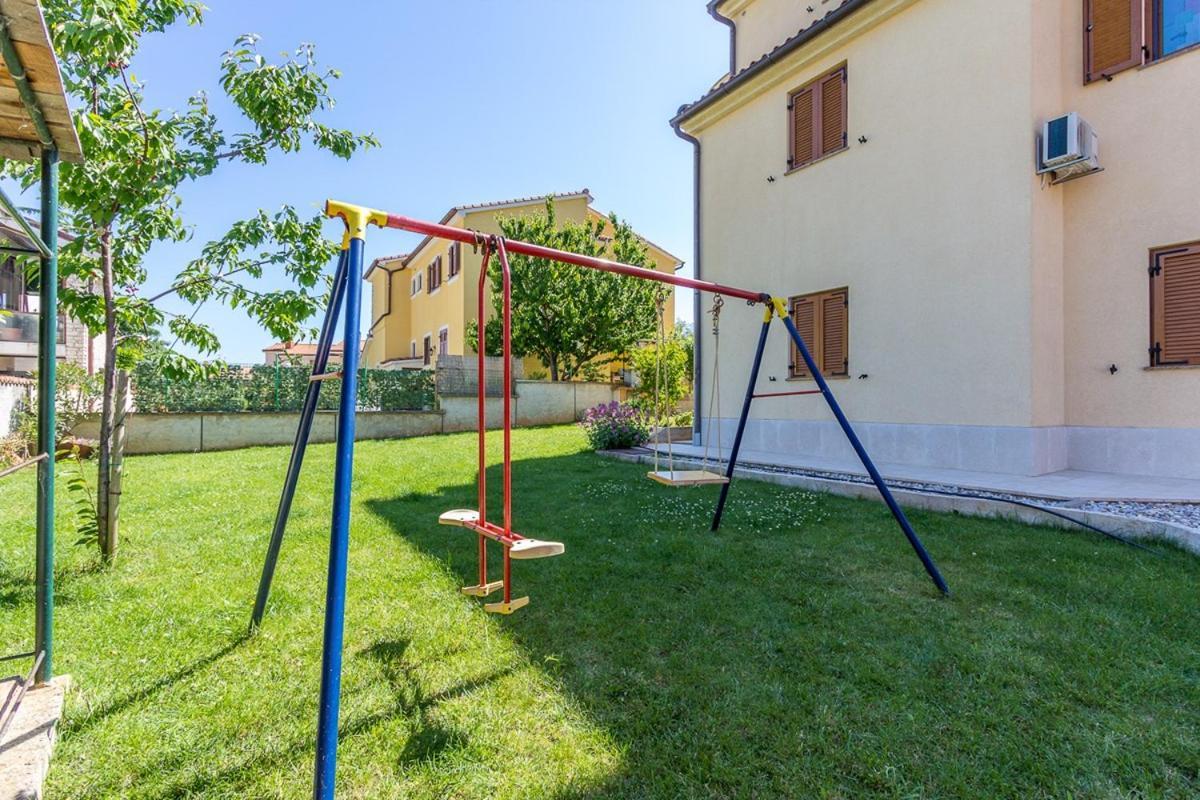 Apartments Buic Vinkuran Bagian luar foto
